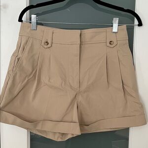 Dynamite Tan Women's Pleated Shorts